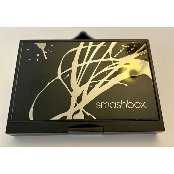 Smashbox Cherry Smoke Photo Op Eye Shadow Palette NWOB - Picture 1 of 3